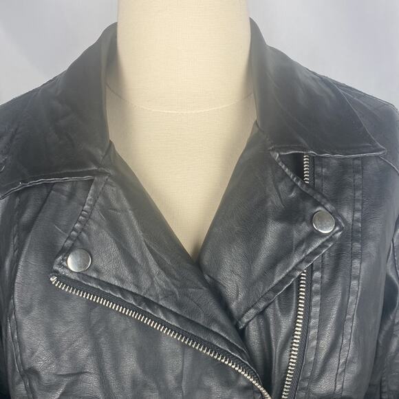 ASOS New Look Black Faux Leather Biker Jacket Full Zip Quilted Sz Medium - Picture 5 of 13
